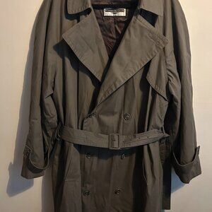 VTG London Fog Windsor Club Khaki Double Breasted Belted Trench Coat - 40 Long